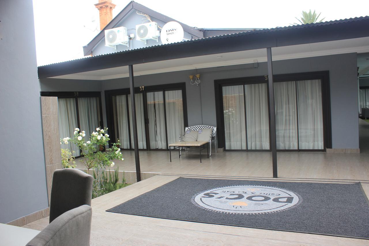 Halfway House Hotel Kimberley Kültér fotó